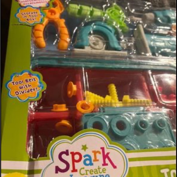 Spark Create Imagine 25 piece tool play set . - Picture 2 of 8